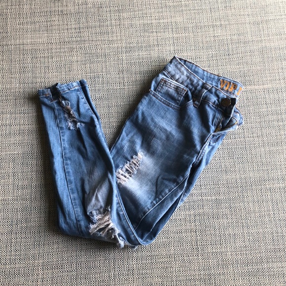 Ripped Skinny Jeans - Picture 2 of 2